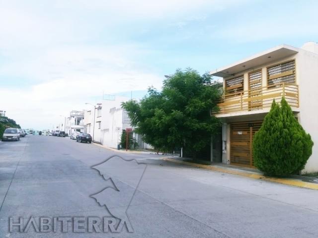 #CVYR-3023 - Casa para Venta en Túxpam - VZ