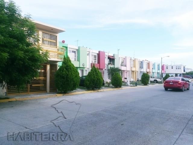 #CVYR-3023 - Casa para Venta en Túxpam - VZ