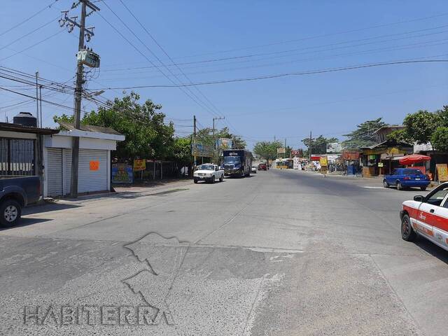 #LR-3110 - Local comercial para Renta en Túxpam - VZ - 3