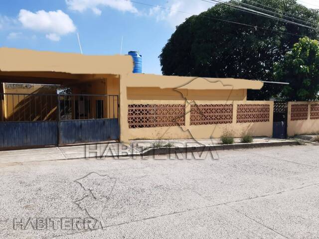 #CVYR-3256 - Casa para Venta en Túxpam - VZ - 1