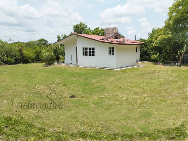 #CV-3329 - Casa para Venta en Túxpam - VZ - 2