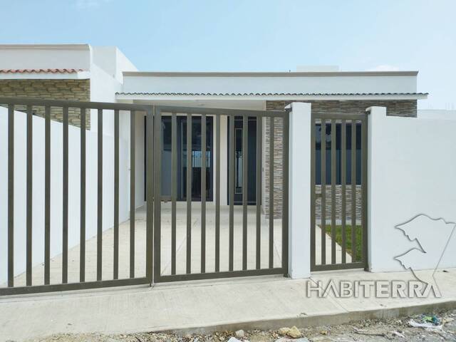 #CV-3420 - Casa para Venta en Túxpam - VZ - 1